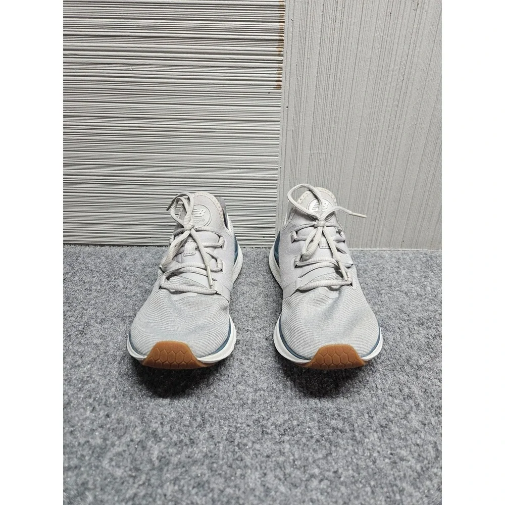 New Balance Fresh Foam Lazr V1 Men Athletic Shoe 9D Gray Knit‎ Lace Up Sneaker